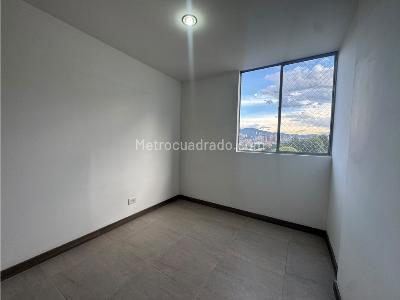 Apartamento en venta en Viviendas Del Sur, Itagüí · foto 15 de 17