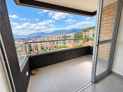 Apartamento de 3 alcobas en venta en Las Lomitas, Sabaneta, 76 m² · foto 4 de 11