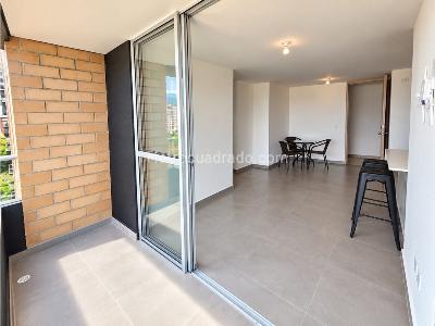Apartamento de 3 alcobas en venta en Las Lomitas, Sabaneta, 76 m² · foto 5 de 11