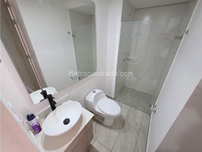 Apartamento de 3 alcobas en venta en Las Lomitas, Sabaneta, 85 m² · foto 17 de 18