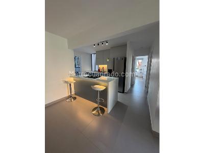Apartamento de 3 alcobas en venta en Los Balsos Poblado, Medellín, 96 m² · foto 4 de 20