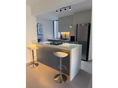 Apartamento de 3 alcobas en venta en Los Balsos Poblado, Medellín, 96 m² · foto 5 de 20