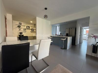 Apartamento de 3 alcobas en venta en Los Balsos Poblado, Medellín, 96 m² · foto 6 de 20