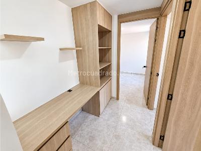 Apartamento de 3 alcobas en venta en Santa Maria, Itagüí, 56 m² · foto 5 de 10