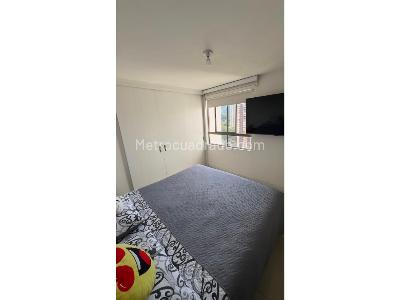 Apartamento en venta en Loma De Los Bernal, Medellín · foto 11 de 20