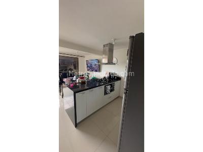 Apartamento en venta en Loma De Los Bernal, Medellín · foto 14 de 20