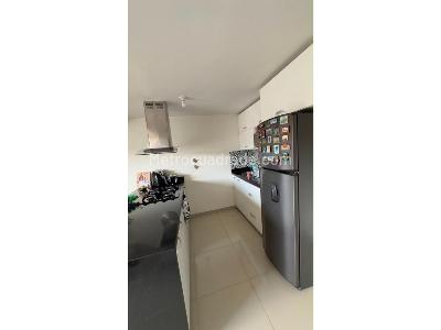 Apartamento en venta en Loma De Los Bernal, Medellín · foto 16 de 20
