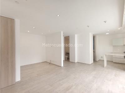 Apartamento de 2 alcobas en venta en El Poblado, Medellín, 94 m² · foto 6 de 20