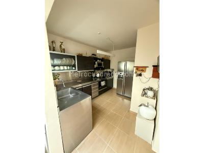 Casa de 5 alcobas en venta en Belen Rosales, Medellín, 100 m² · foto 9 de 11