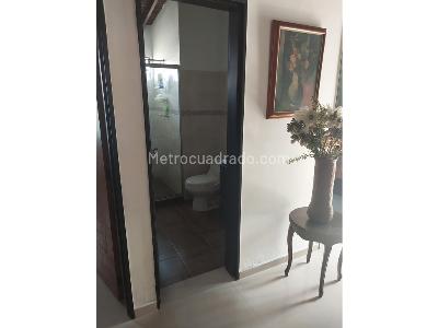 Casa en venta en Belen Granada, Medellín · foto 8 de 12
