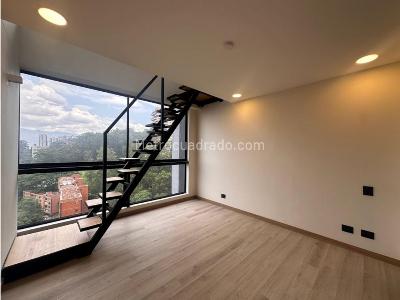 Apartaestudio en venta en El Poblado, Medellín, 43 m² · foto 6 de 18