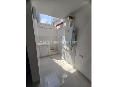 Casa de 3 alcobas en venta en Los Bernal, Medellín, 191 m² · foto 10 de 20