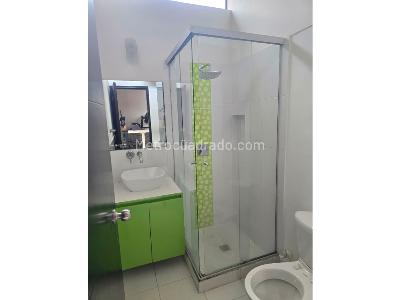 Casa de 3 alcobas en venta en Los Bernal, Medellín, 191 m² · foto 7 de 20