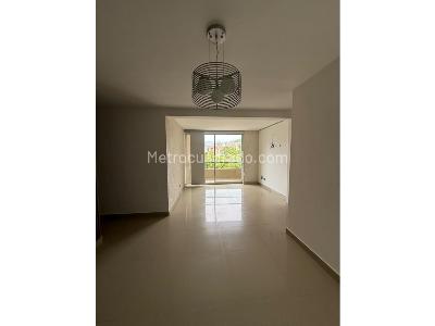 Apartamento en venta en Loma De Los Bernal, Medellín · foto 14 de 20