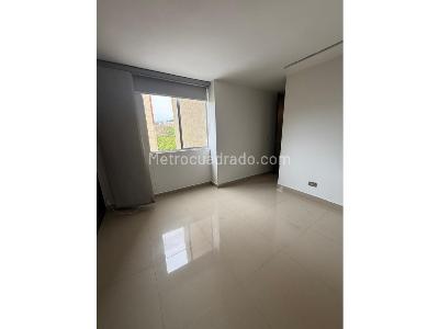 Apartamento en venta en Loma De Los Bernal, Medellín · foto 18 de 20