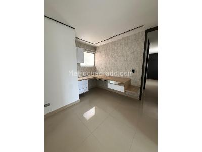 Apartamento en venta en Loma De Los Bernal, Medellín · foto 7 de 20