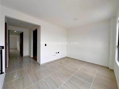 Apartamento de 4 alcobas en venta en Belen Rosales, Medellín, 200 m² · foto 9 de 20