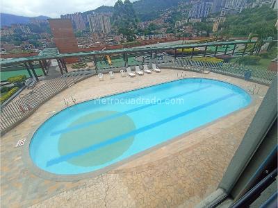 Apartamento de 3 alcobas en venta en Loma De Los Bernal, Medellín, 90 m² · foto 17 de 17