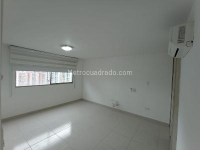 Apartamento de 3 alcobas en venta en Loma De Los Bernal, Medellín, 98 m² · foto 8 de 20