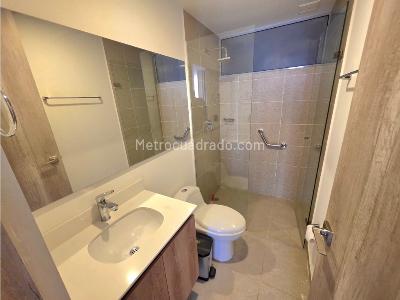 Apartamento en venta en Ciudad Del Rio, Medellín · foto 9 de 13