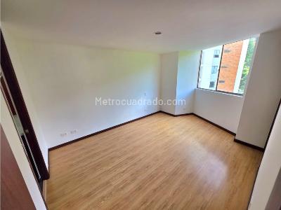 Apartamento en venta en El Poblado, Medellín · foto 6 de 11