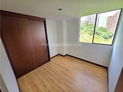 Apartamento en venta en El Poblado, Medellín · foto 9 de 11