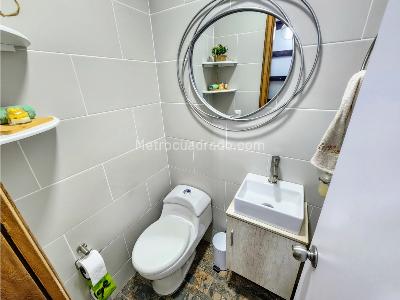 Apartamento de 4 alcobas en venta en El Poblado, Medellín, 130 m² · foto 9 de 20