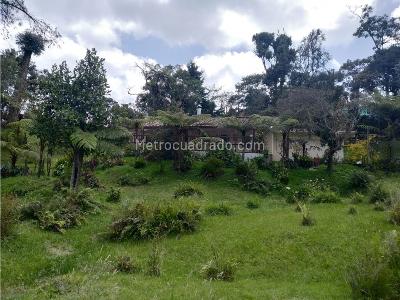 Casa de 3 alcobas en venta en Santa Elena, Medellín, 182 m² · foto 2 de 20