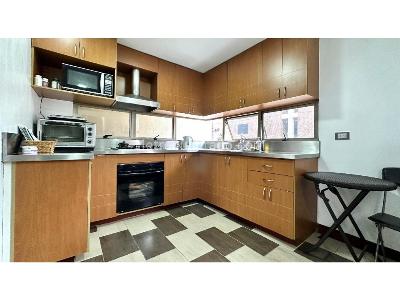 Apartamento de 3 alcobas en venta en Loma De Los Parra, Medellín, 135 m² · foto 3 de 20