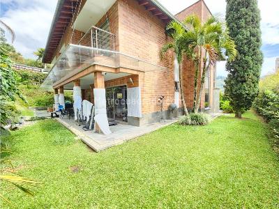Casa de 4 alcobas en venta en Las Lomitas, Sabaneta, 470 m² · foto 2 de 20
