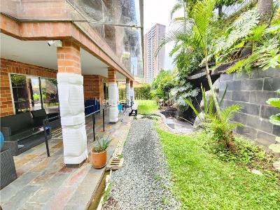 Casa de 4 alcobas en venta en Las Lomitas, Sabaneta, 470 m² · foto 3 de 20