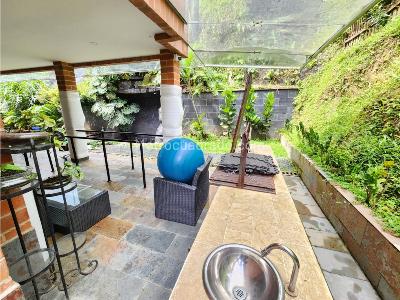 Casa de 4 alcobas en venta en Las Lomitas, Sabaneta, 470 m² · foto 4 de 20
