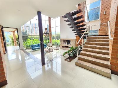 Casa de 4 alcobas en venta en Las Lomitas, Sabaneta, 470 m² · foto 7 de 20