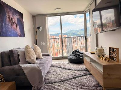 Apartamento de 3 alcobas en venta en Mayorca, Sabaneta, 75 m² · foto 5 de 11