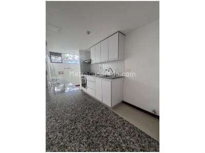 Apartamento en venta en Loma Del Barro, Envigado · foto 4 de 13