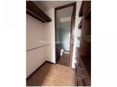 Apartamento en venta en Loma Del Barro, Envigado · foto 9 de 13