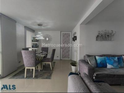 Apartamento en venta en Loma Del Barro, Envigado · foto 18 de 20