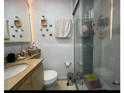 Apartamento de 3 alcobas en venta en La Doctora, Sabaneta, 74 m² · foto 10 de 16
