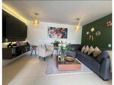 Apartamento de 3 alcobas en venta en La Doctora, Sabaneta, 74 m² · foto 11 de 16