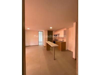 Apartamento de 2 alcobas en venta en Loma De San Jose, Sabaneta, 72 m² · foto 8 de 10