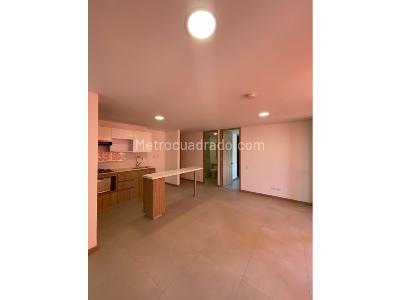 Apartamento de 2 alcobas en venta en Loma De San Jose, Sabaneta, 72 m² · foto 2 de 10