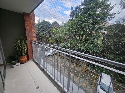 Apartamento en arriendo en Las Antillas, Envigado · foto 10 de 20