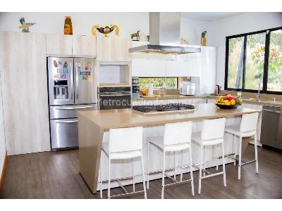 Casa de 4 alcobas en venta en Alto De Las Palmas, Envigado, 1603 m² · foto 4 de 12
