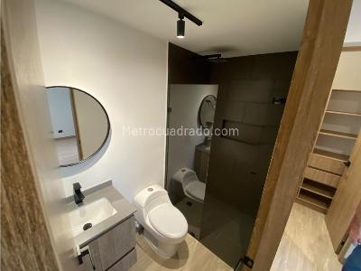 Apartamento de 2 alcobas en venta en Barro Blanco, Rionegro, 62 m² · foto 12 de 18