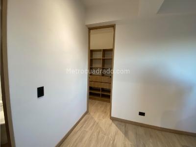 Apartamento de 2 alcobas en venta en Barro Blanco, Rionegro, 62 m² · foto 7 de 18