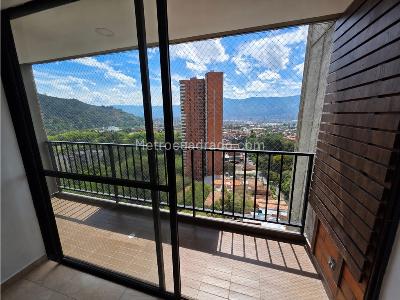 Apartamento en venta en Suramerica, Itagüí · foto 3 de 11