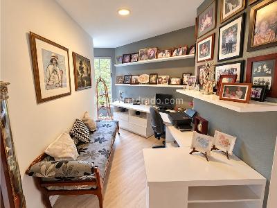 Apartamento de 3 alcobas en venta en San Lucas, Medellín, 161 m² · foto 6 de 13