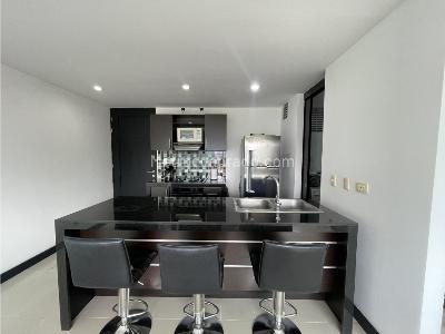 Apartamento en venta en El Poblado, Medellín · foto 15 de 20