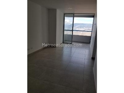 Apartamento de 3 alcobas en venta en Las Lomitas, Sabaneta, 80 m² · foto 2 de 13