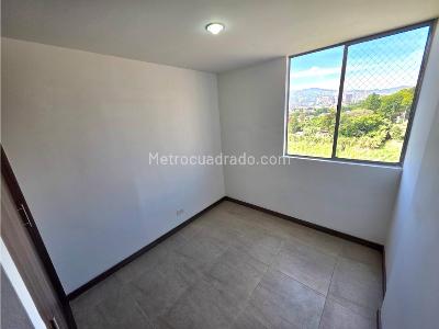 Apartamento en venta en Viviendas Del Sur, Itagüí · foto 10 de 10